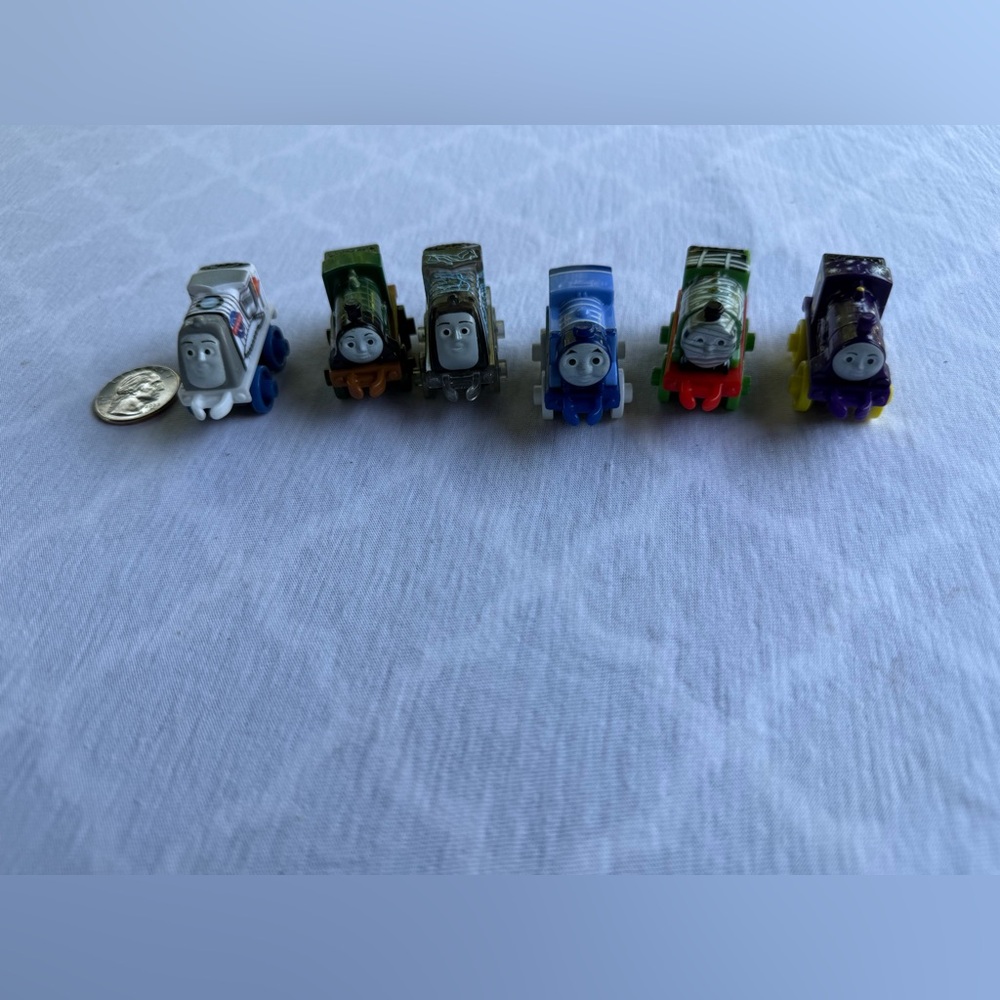 Thomas and Friends mini plastic cars